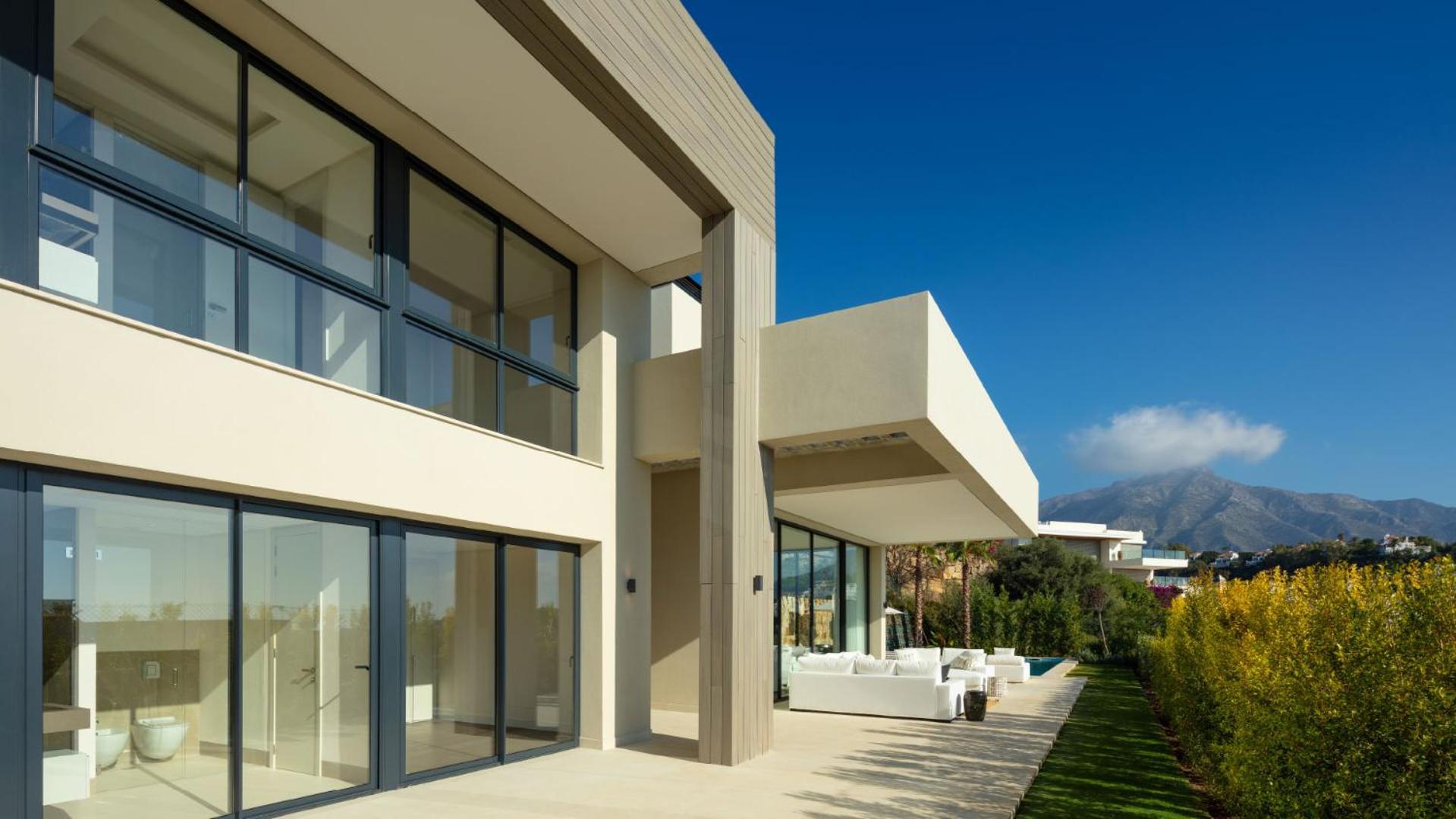 Villa Anamaya in Nueva Andalucia