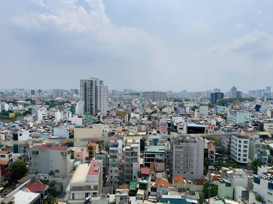 Terra Royal 2BR Condo in D3