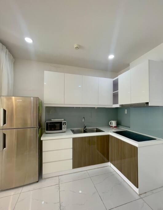 Terra Royal 2BR Condo in D3