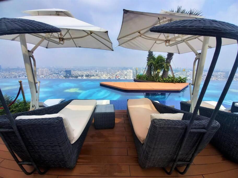 Terra Royal 2BR Condo in D3