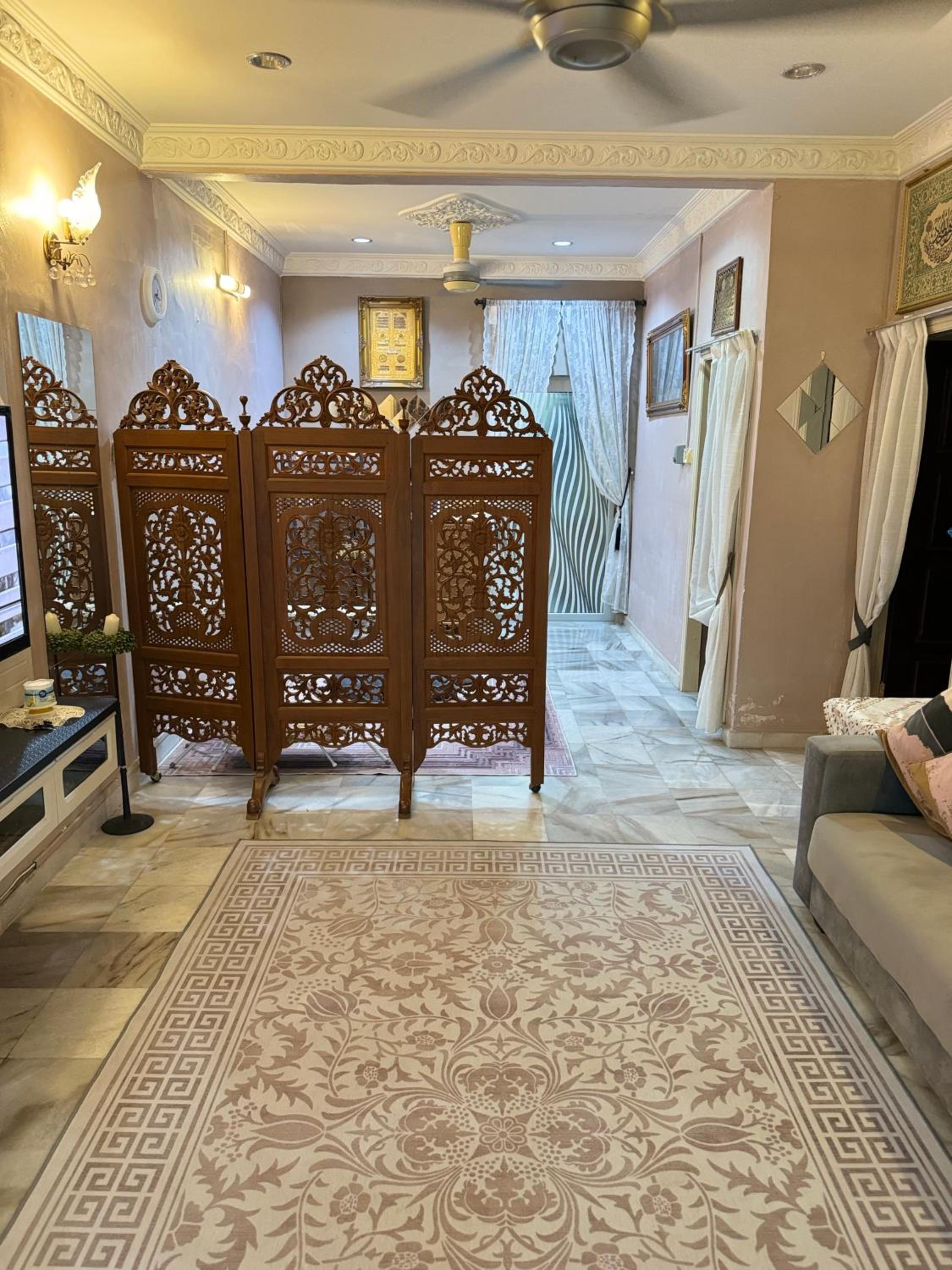 NuLya Homestay