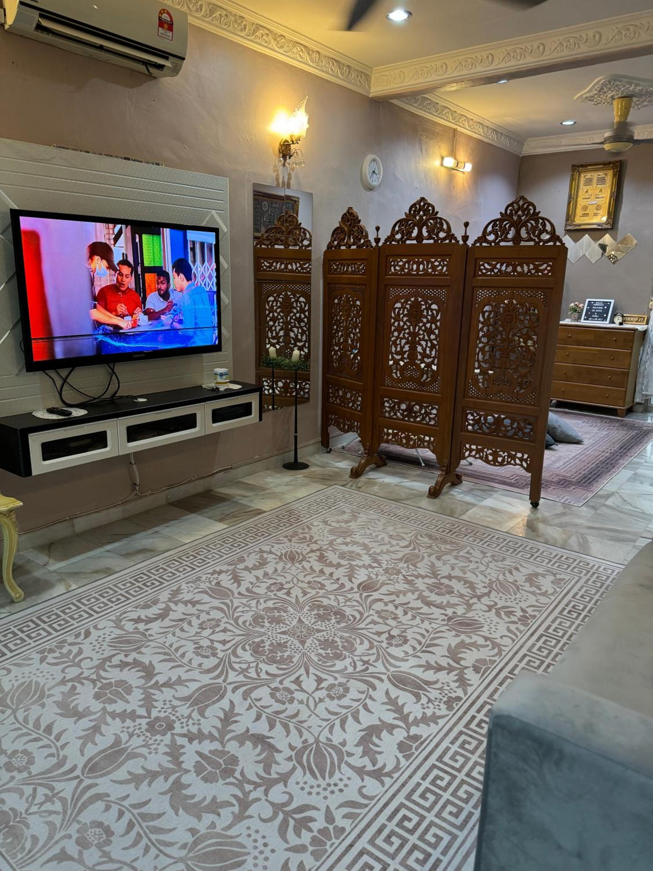NuLya Homestay