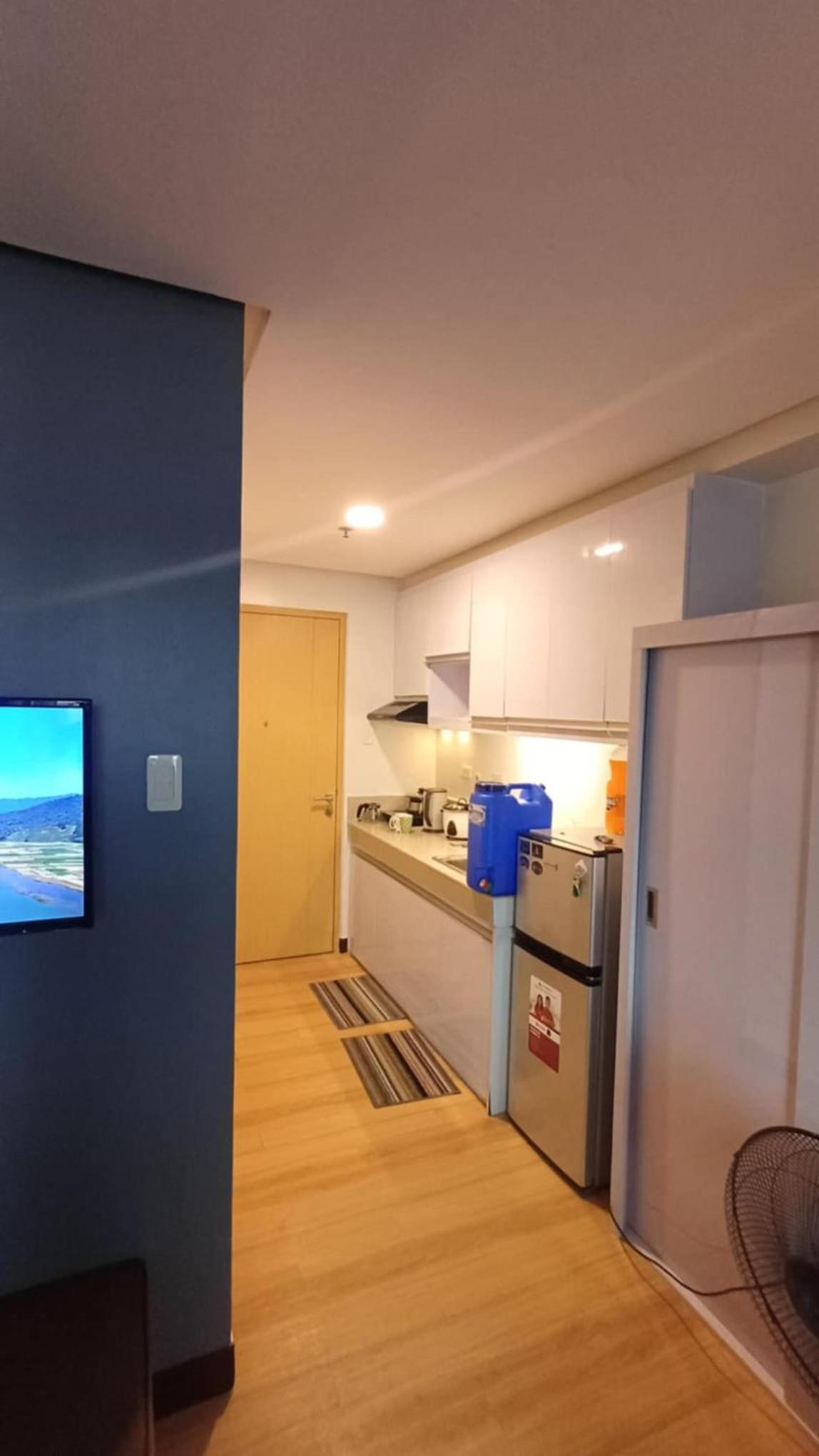 Condo Studio with Pool for Staycation view 5