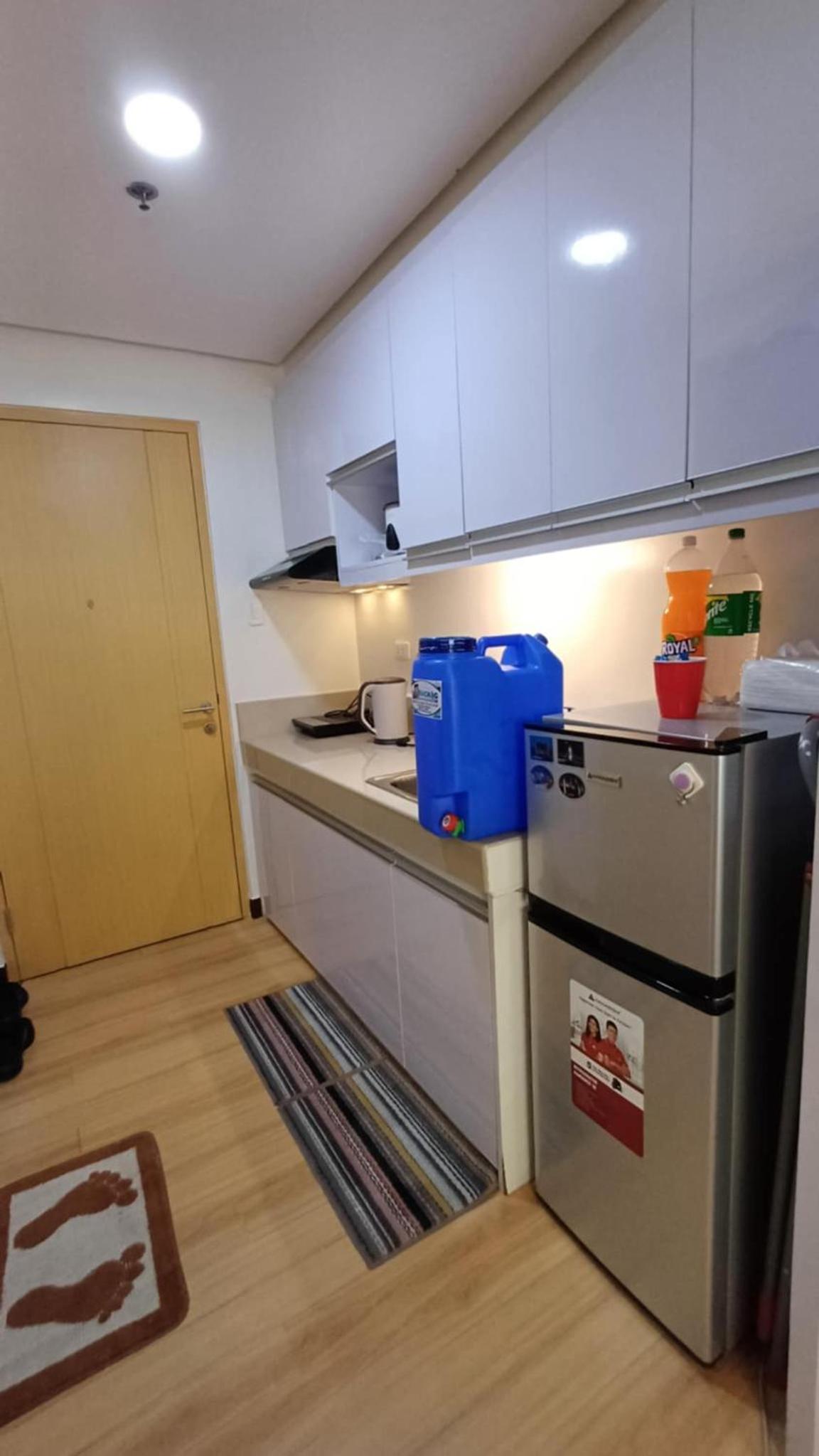 Condo Studio with Pool for Staycation view 2