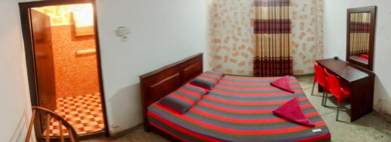 Photo 12