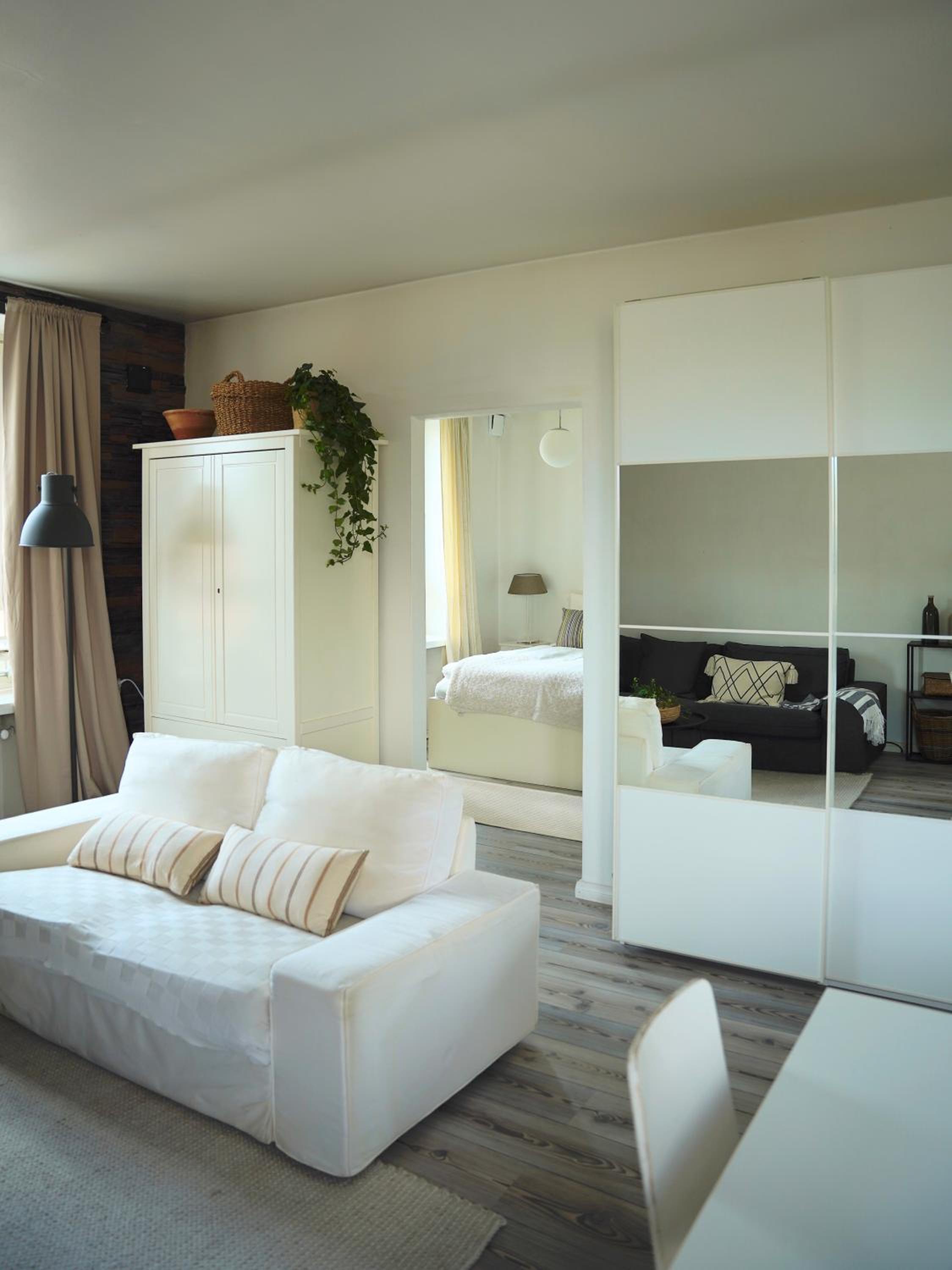 Hima Apartment Stockholm with parking