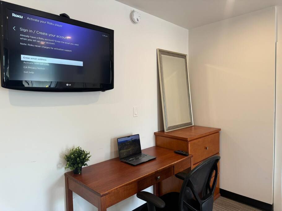 Cozy Motel Studio with kitchenette - 8