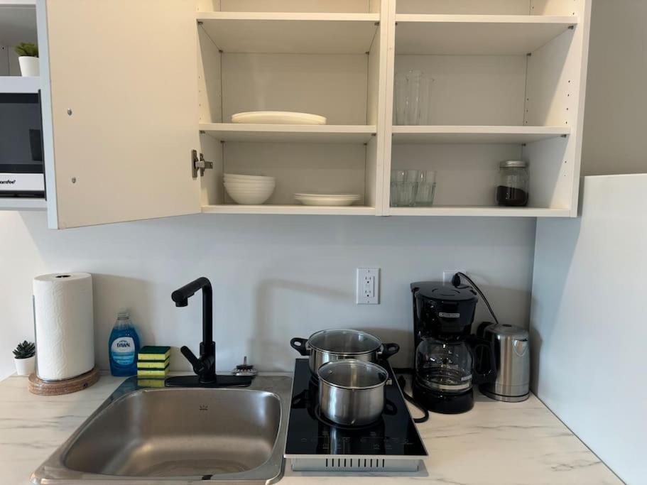 Cozy Motel Studio with kitchenette - 9