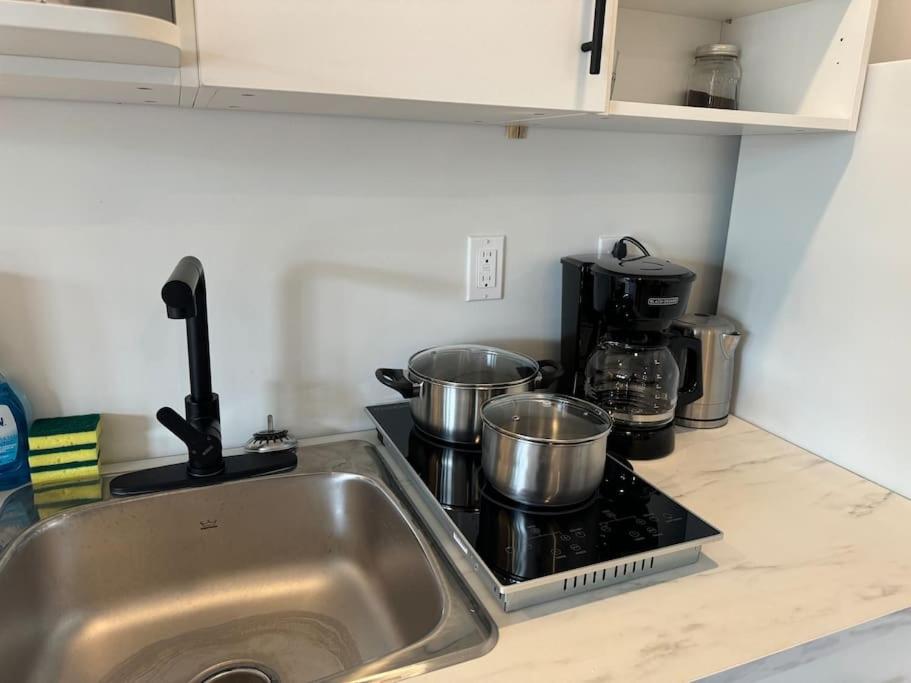Cozy Motel Studio with kitchenette - 9