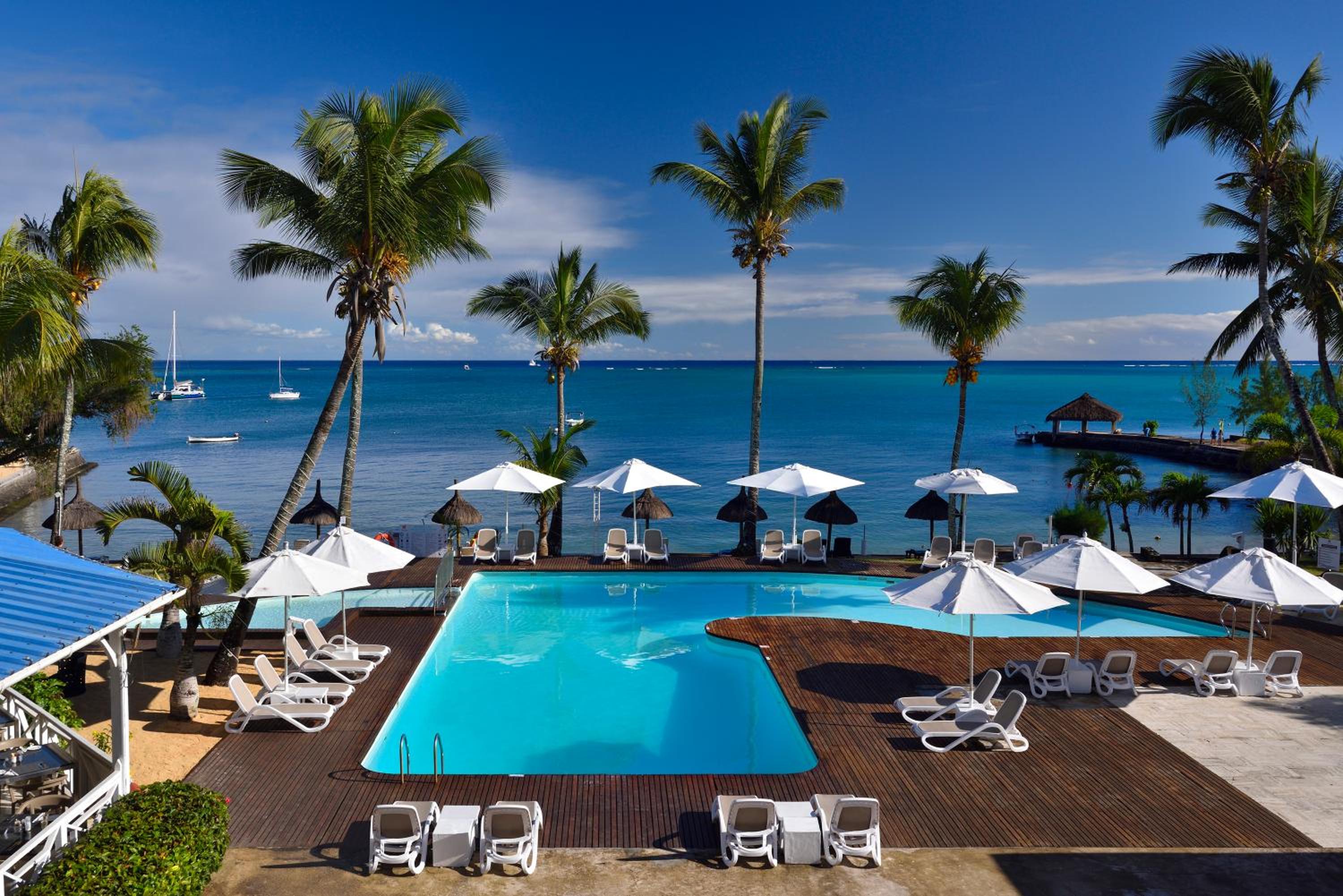 Coral Azur Beach Resort Mont Choisy