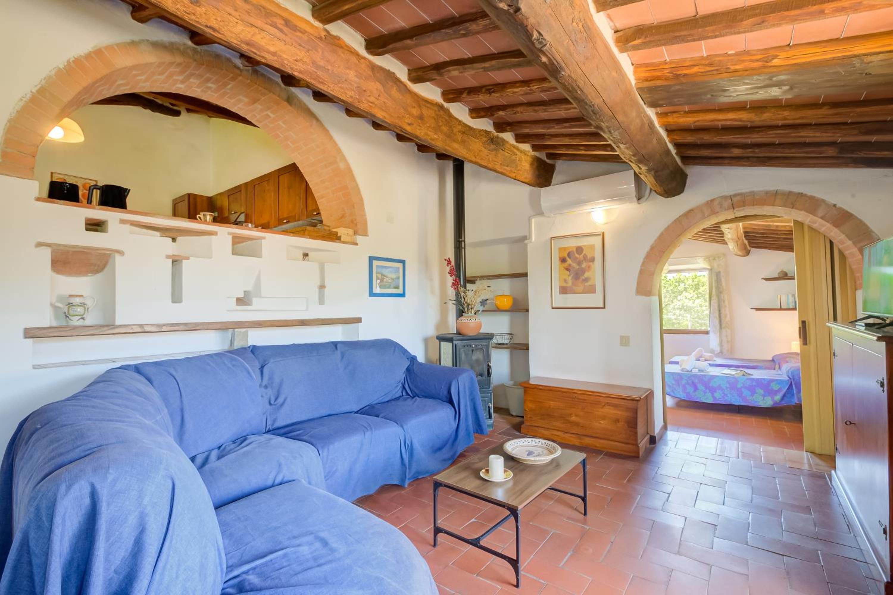 Fiore Di Mandorlo,Panoramic Chianti Hills - Happy Rentals