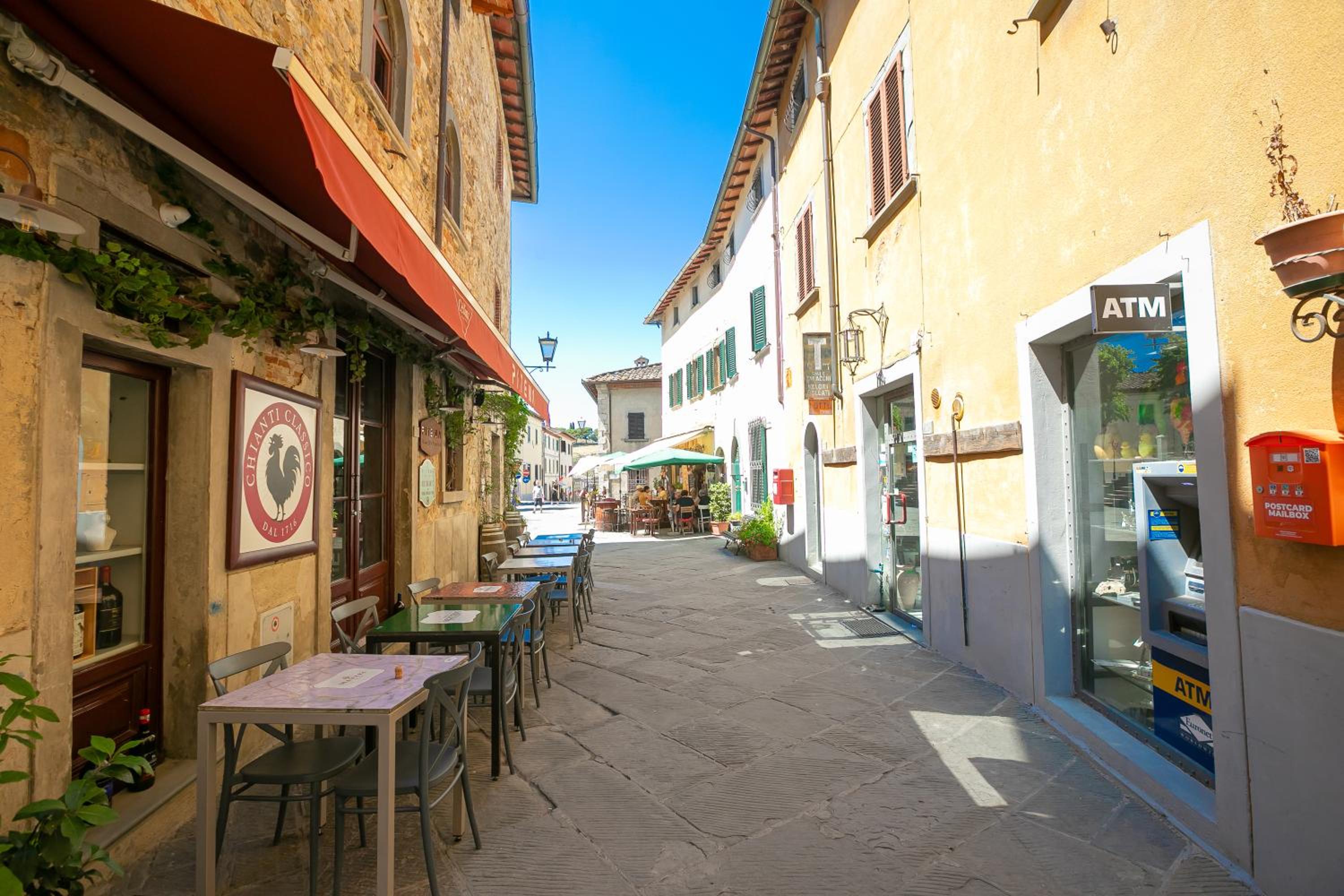 Fiore Di Mandorlo,Panoramic Chianti Hills - Happy Rentals