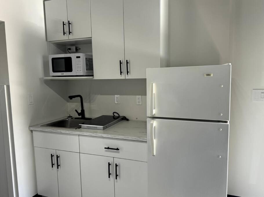 1 BD Motel Condo with kitchenette - 3
