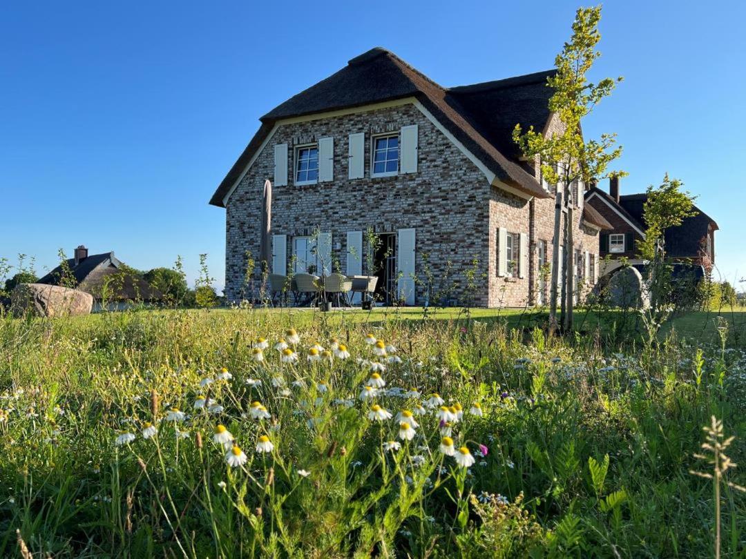 Villa Küsteneck mit Meerblick und Wellnessbereich