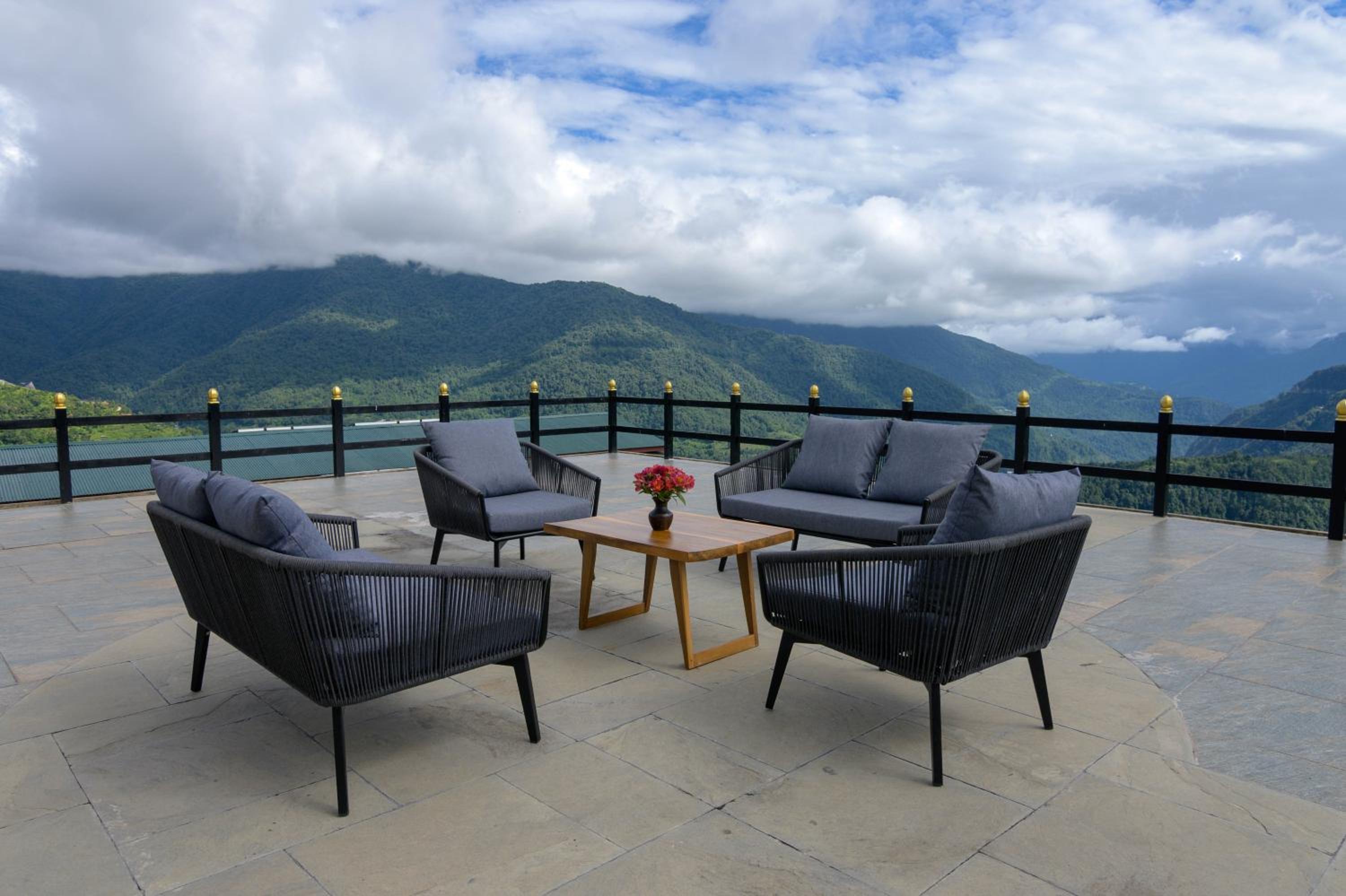 Willing Resort, Trongsa