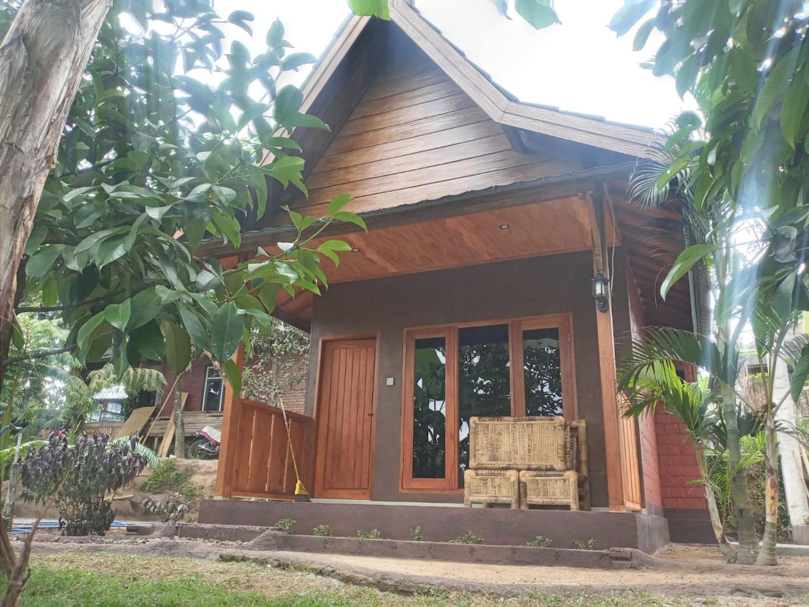 Tetebatu Valley Bungalows view 3