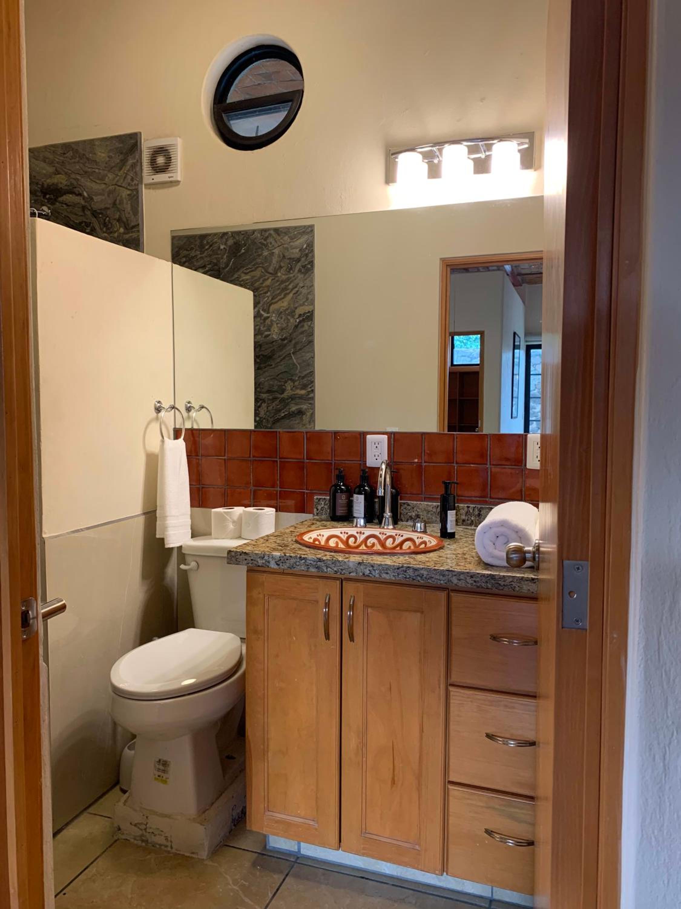 Photo 16