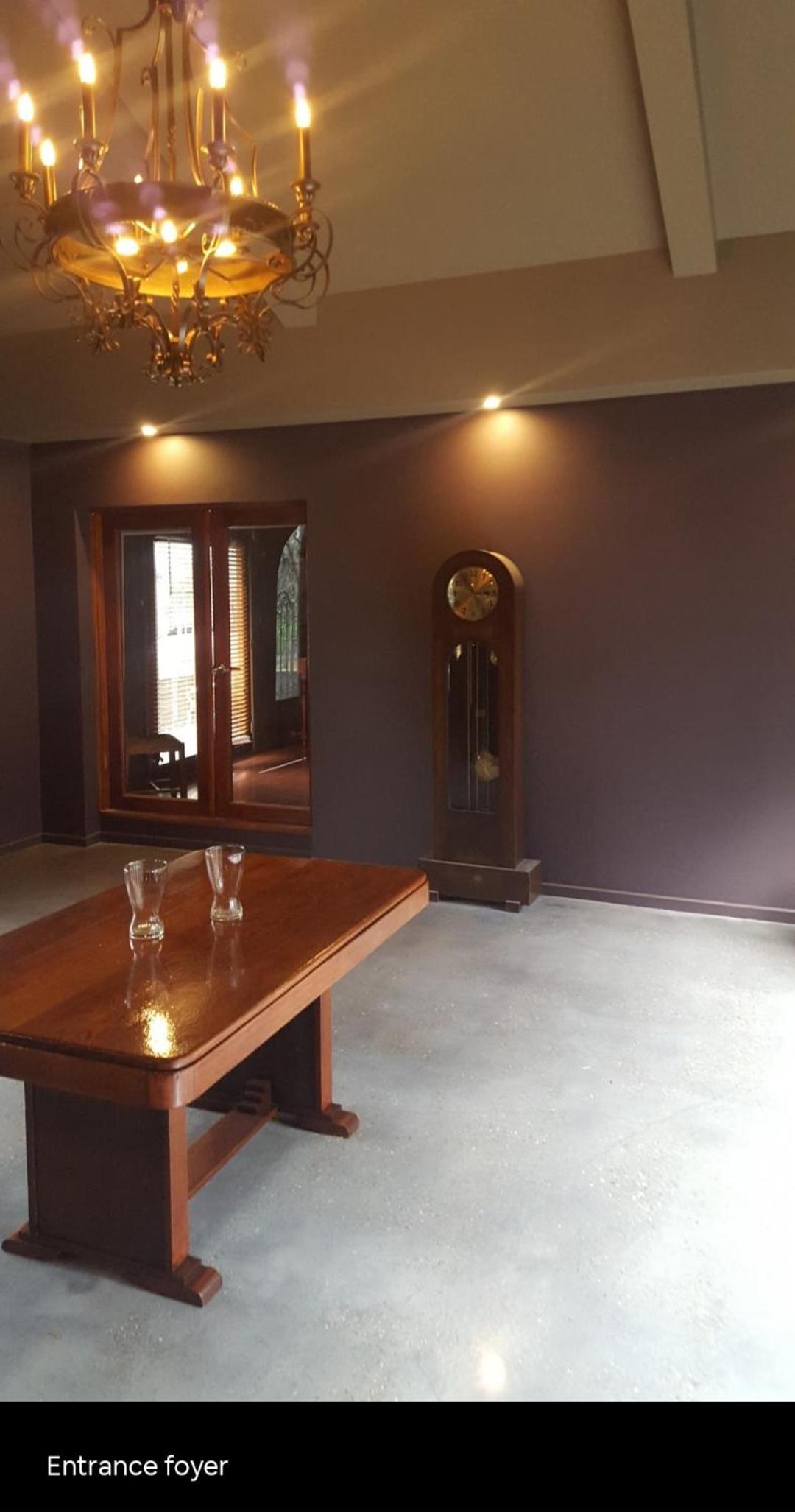 Montrose Barn House- Entire Home