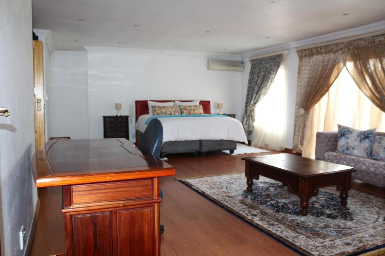 Tsheryl's BnB