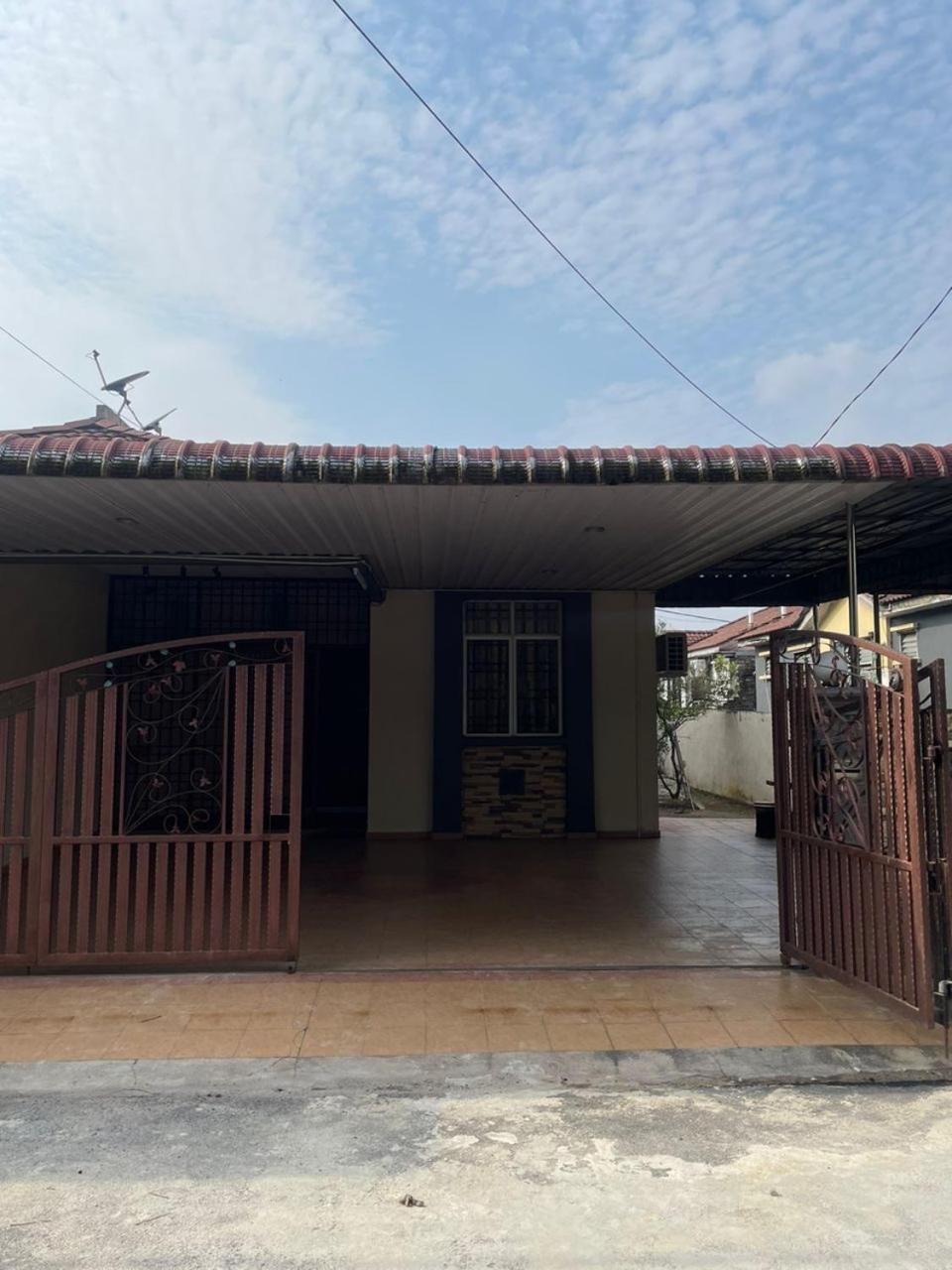 Aqil Homestay Lunas Kulim for Mslim only photo 1
