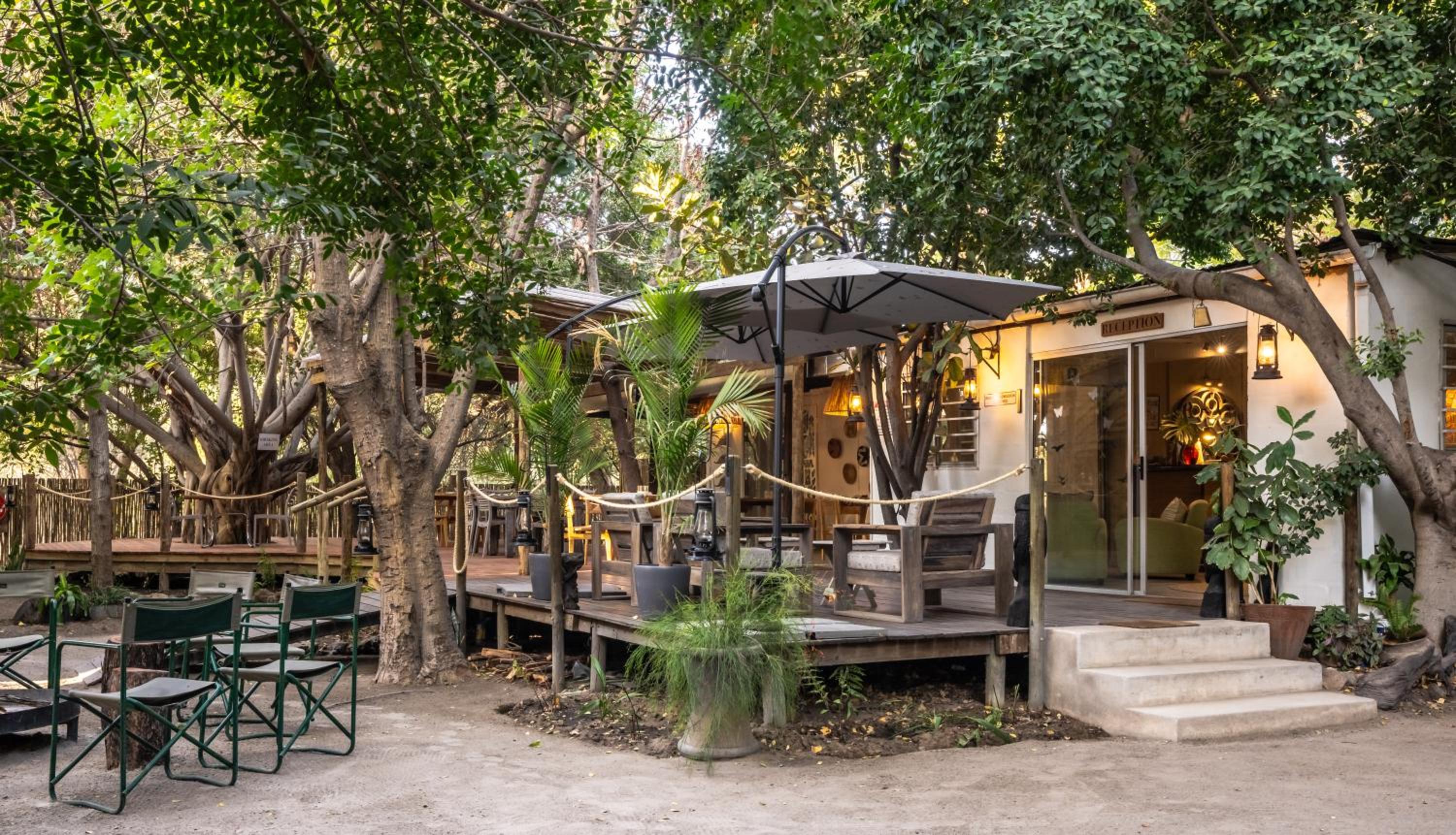 The Waterfront, Maun