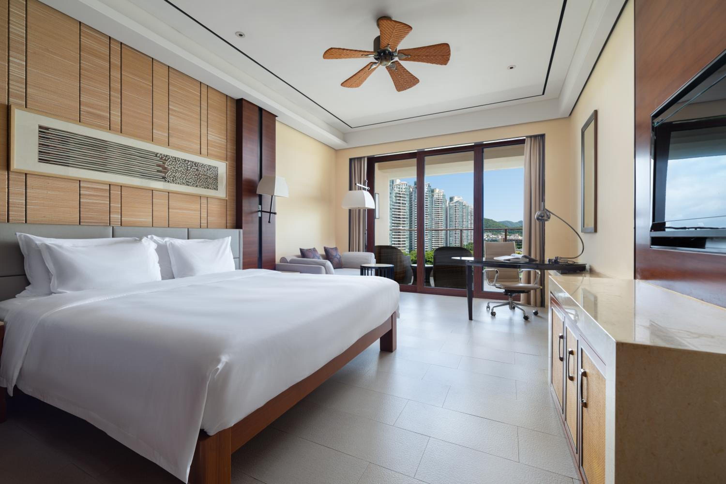 Crowne Plaza Sanya City Center by IHG