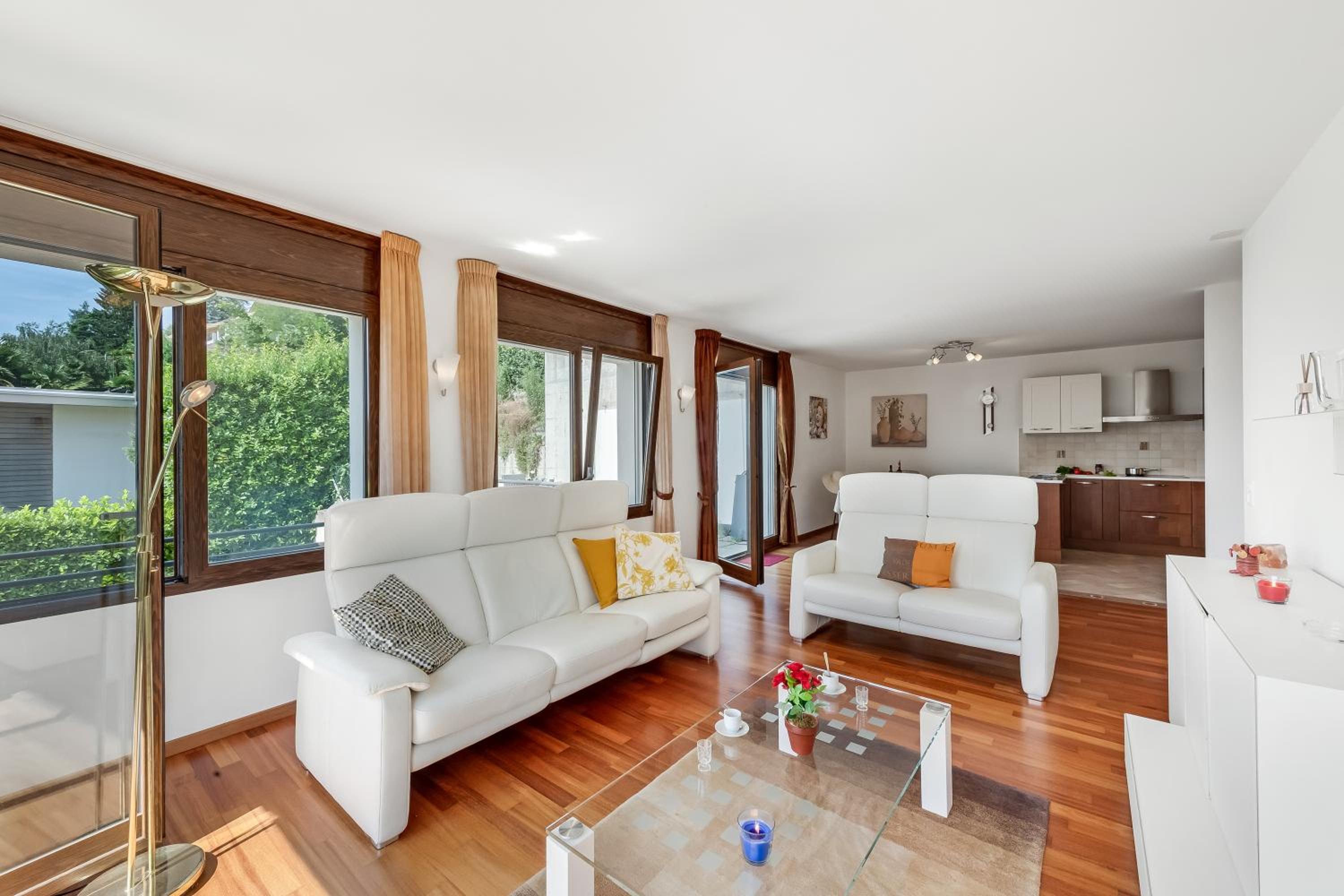 Vernate Lugano Lake Sweet View - Happy Rentals