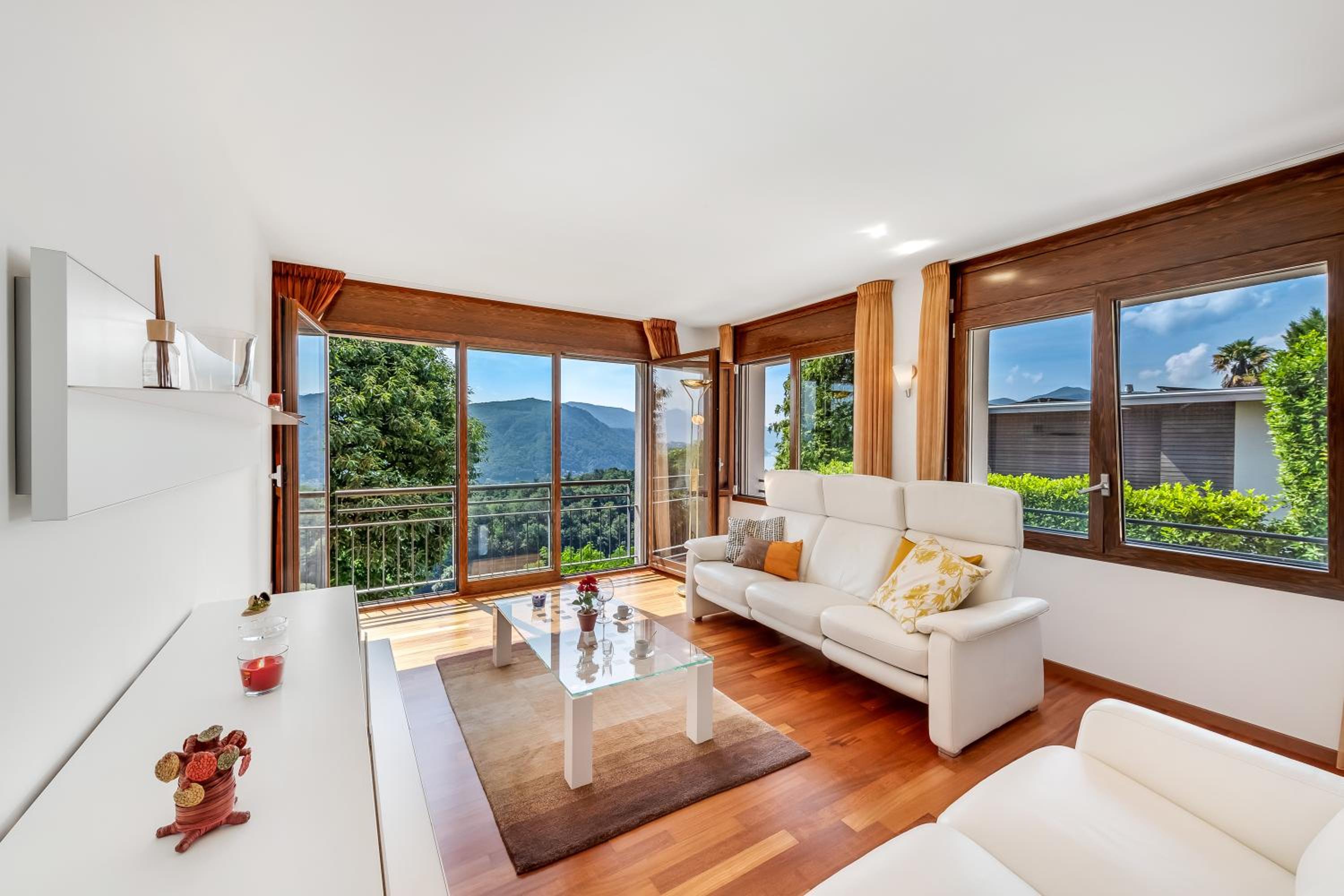 Vernate Lugano Lake Sweet View - Happy Rentals