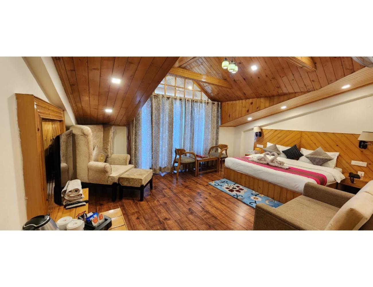 Photo 9