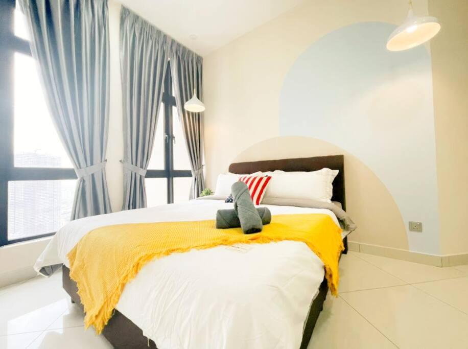 Cheras KL Premium 3B2B by Luvit Stay