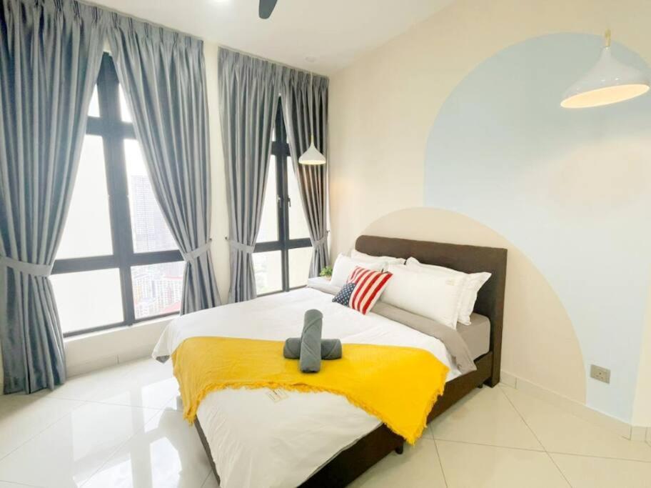 Cheras KL Premium 3B2B by Luvit Stay
