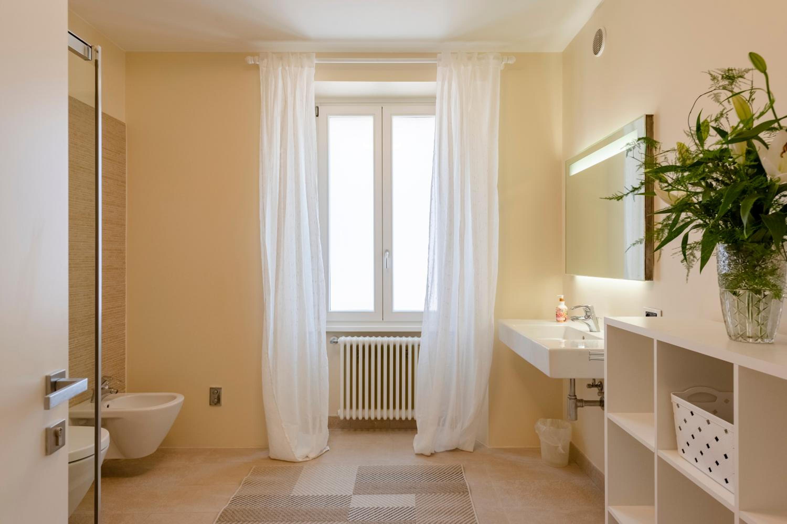 Life & View Luxury Apartment
