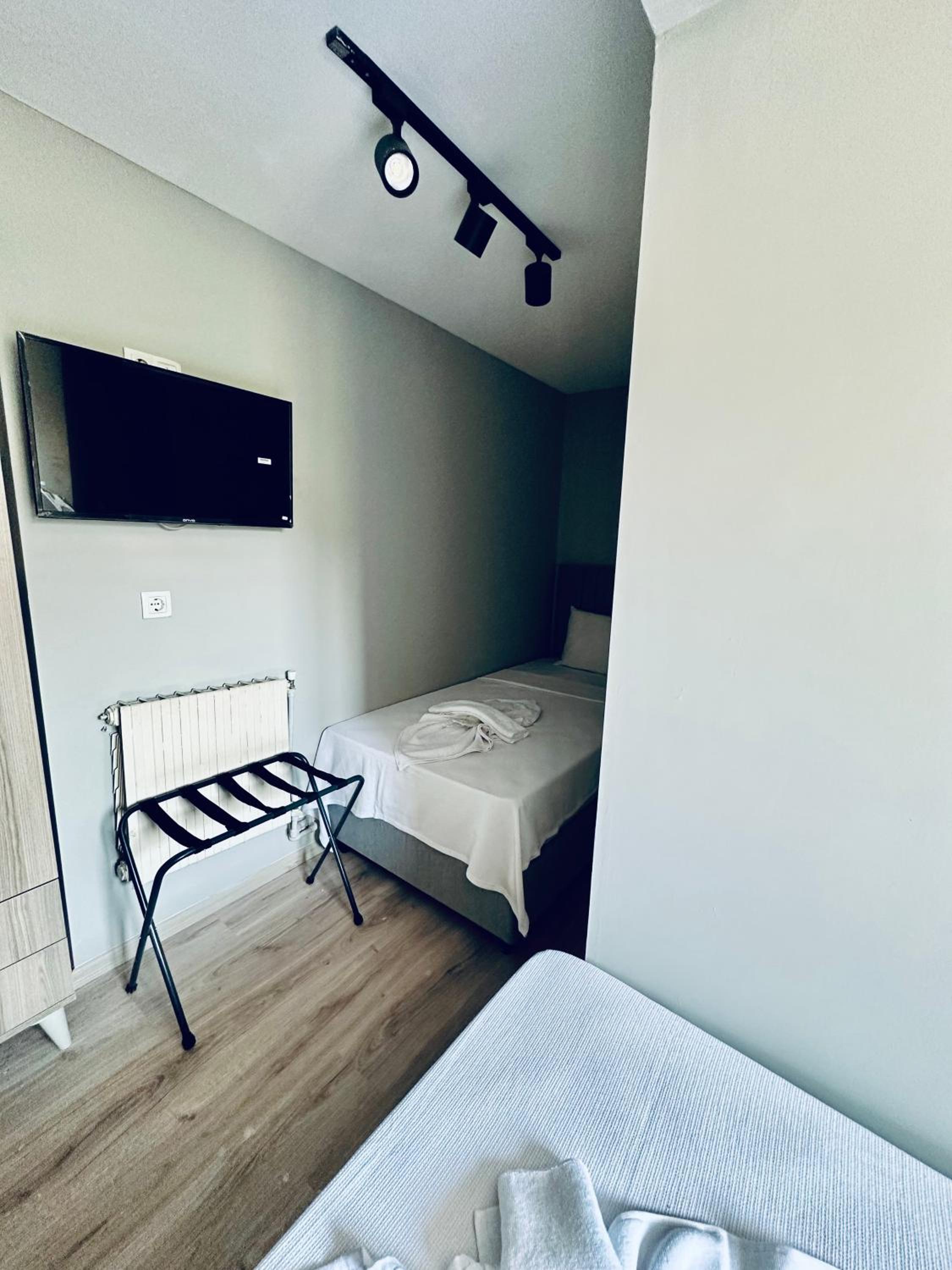 The Hera Gold Hotel - Image 19