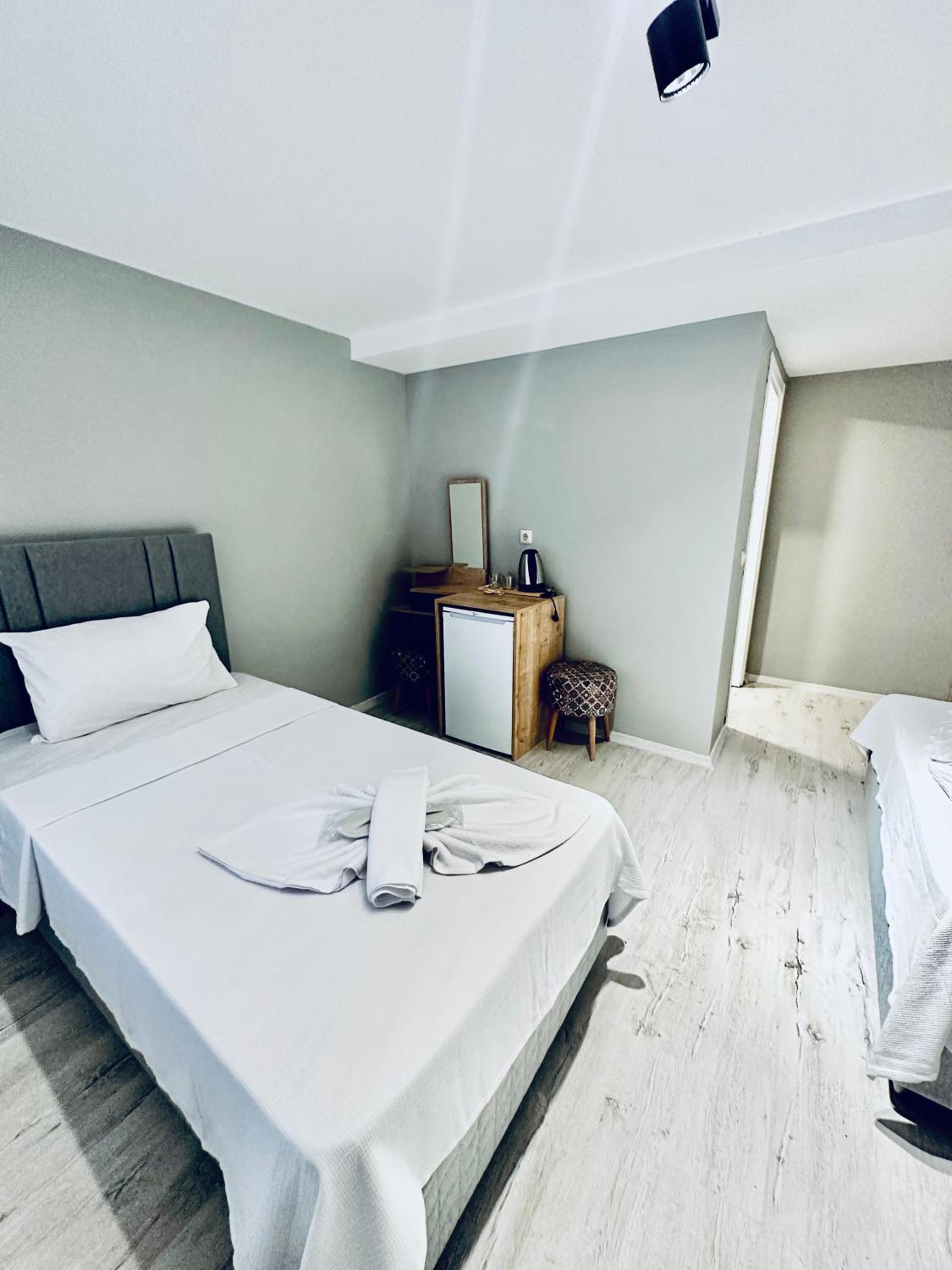 The Hera Gold Hotel - Image 20