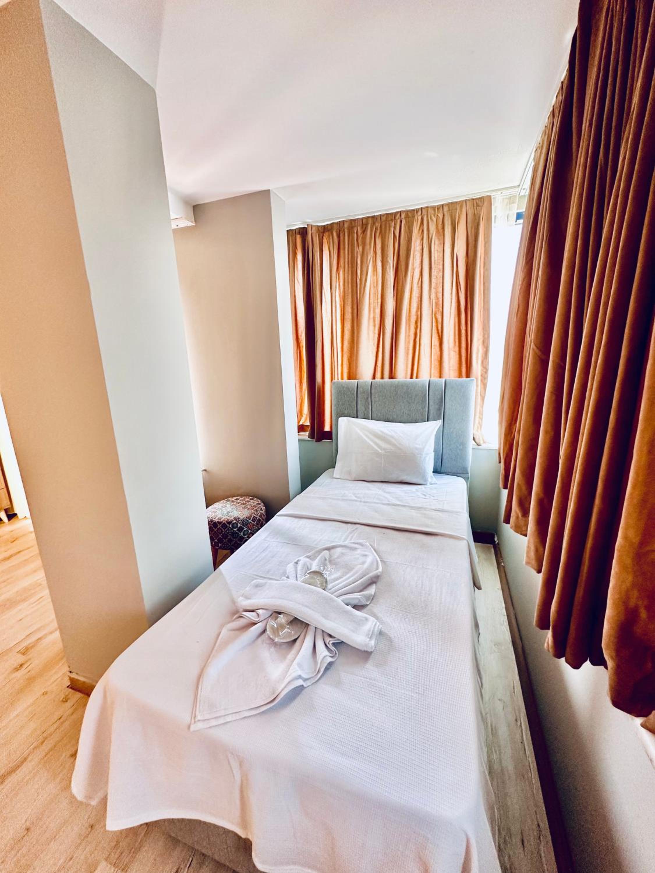 The Hera Gold Hotel - Image 25