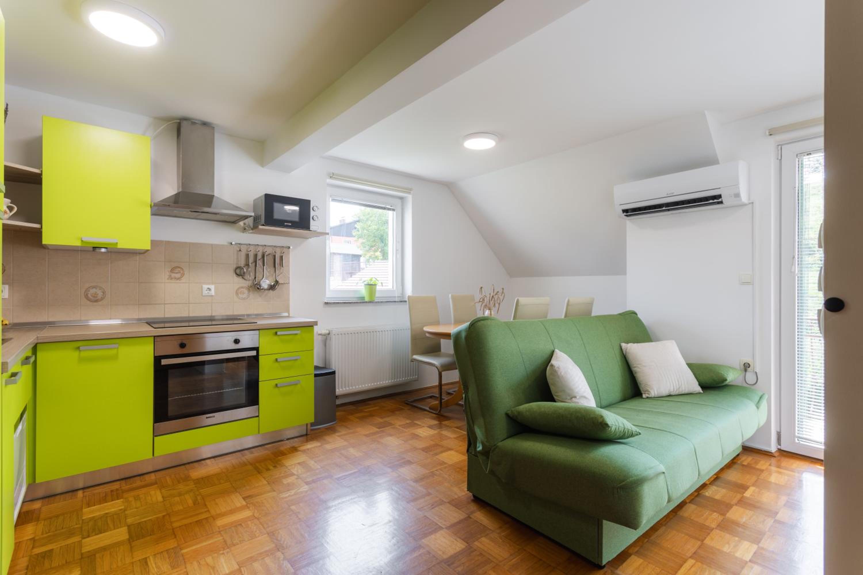 Apartments Leonid