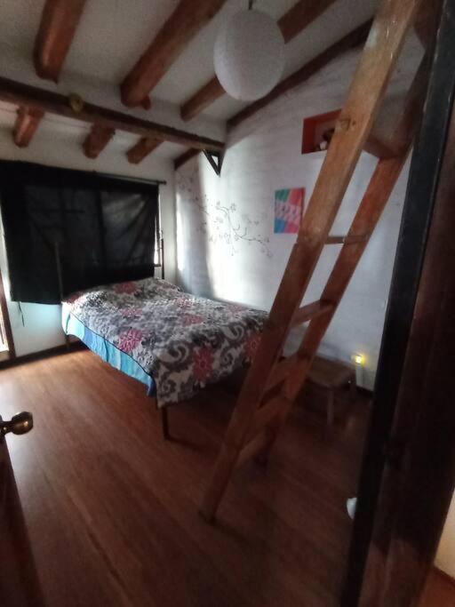 Bellavista Hideaway Cozy Retreat with Scenic Views