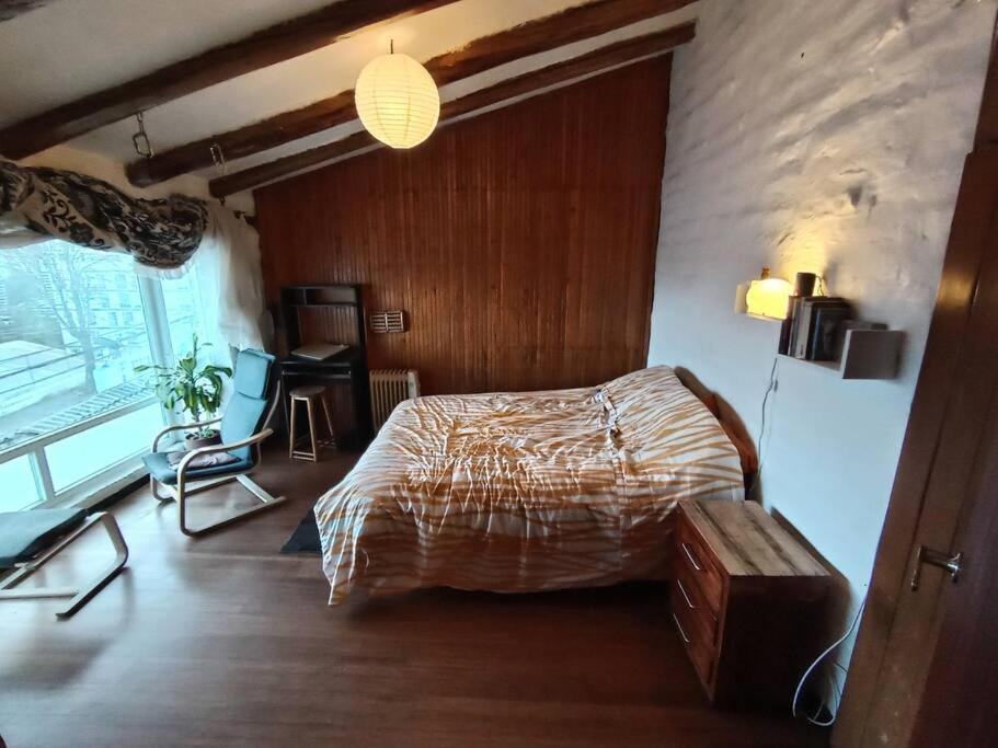 Bellavista Hideaway Cozy Retreat with Scenic Views