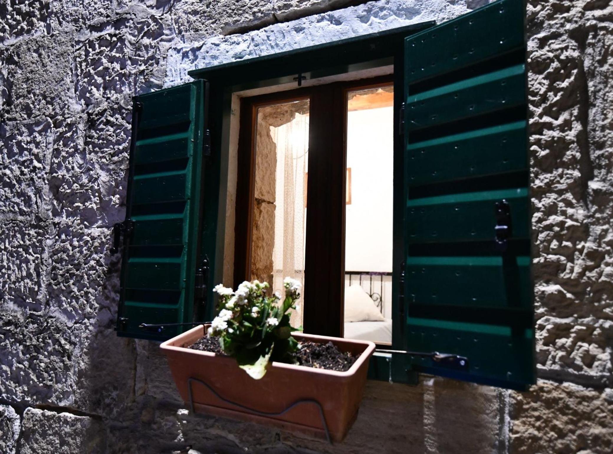 Apartment Rural Podastrana