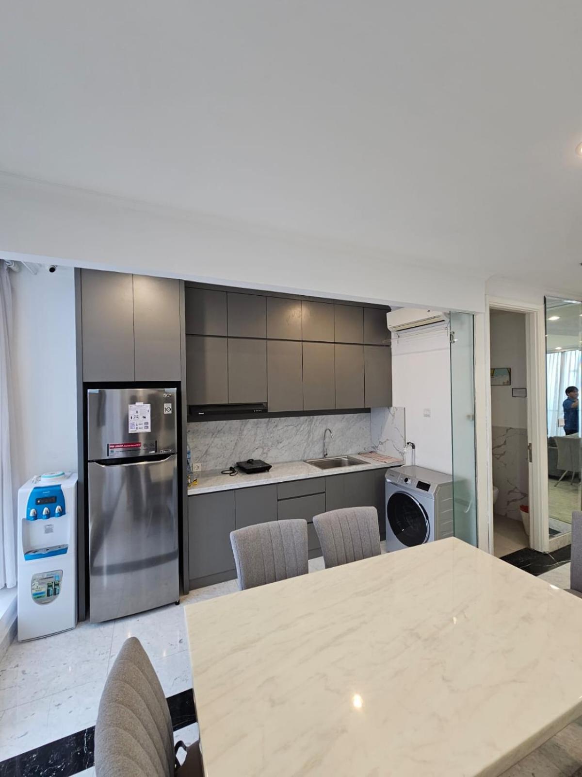 Gin Residence
