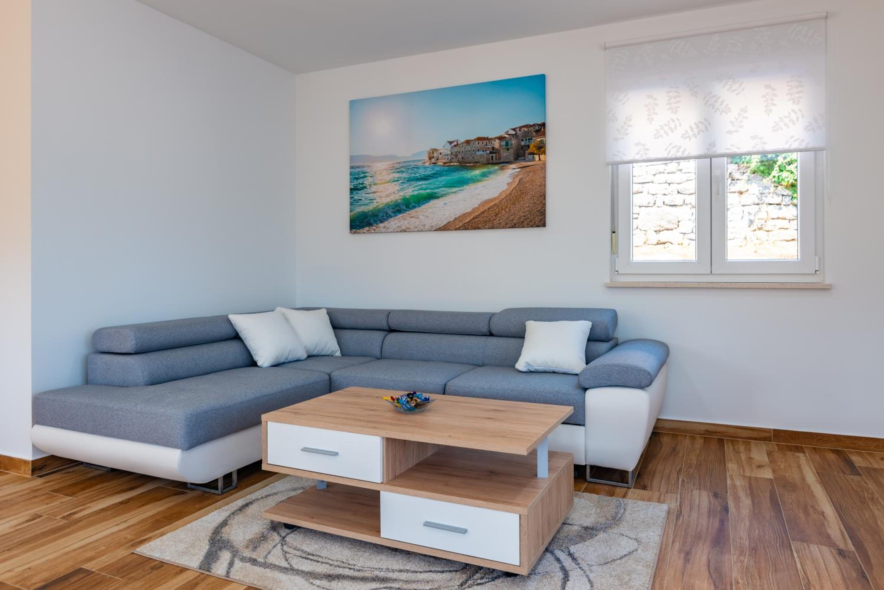Holiday Home Casa B with swimming pool and private parking
