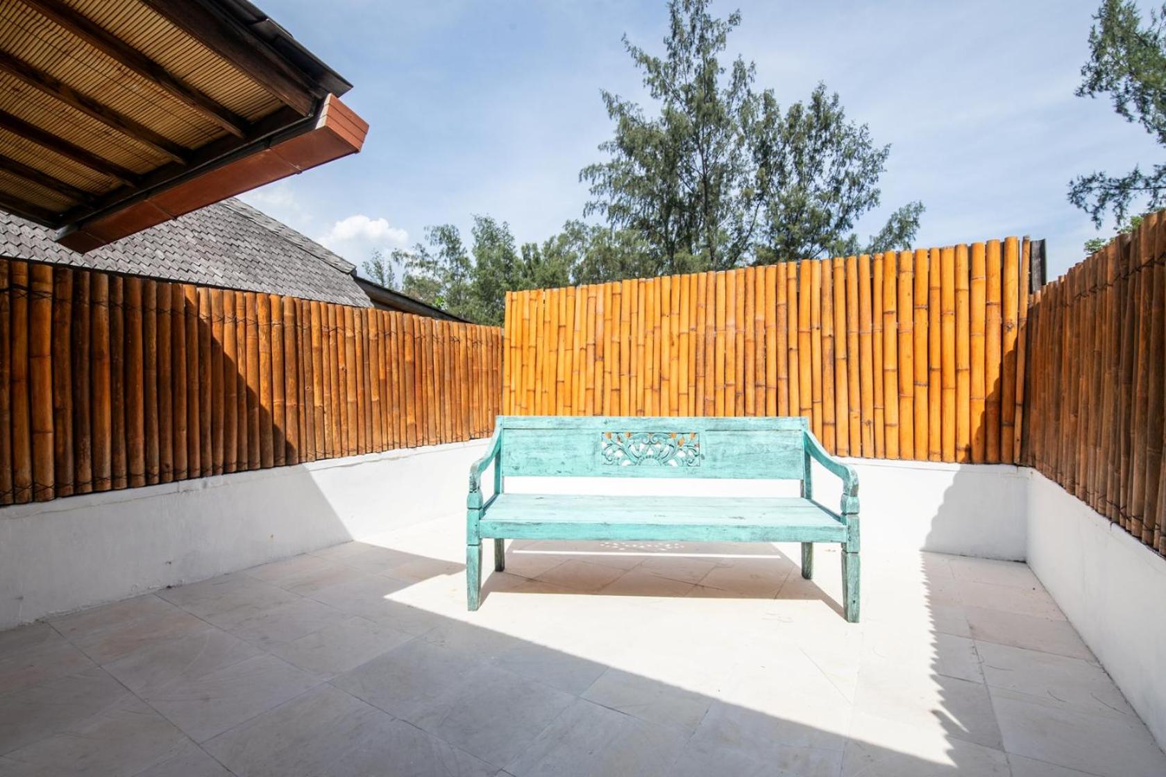The Gili Beach Resort