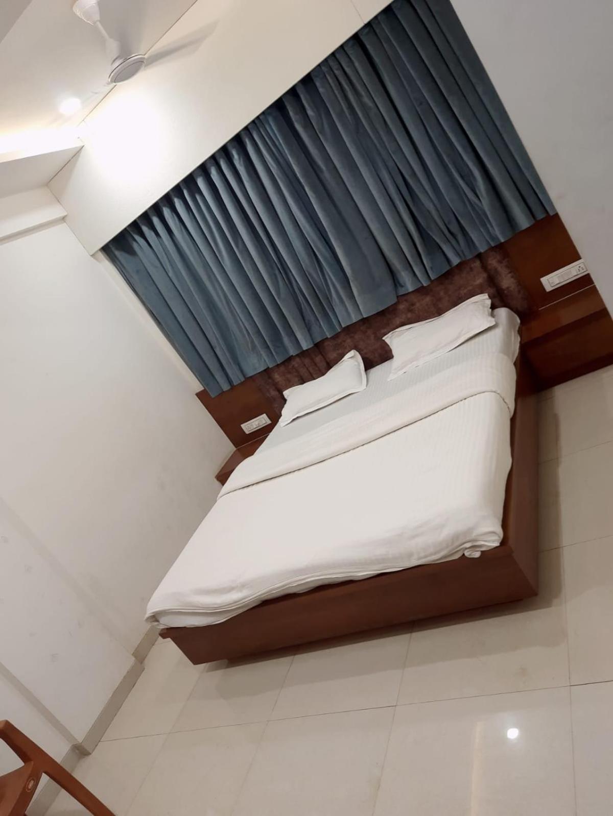 Hotel murlidhar rooms