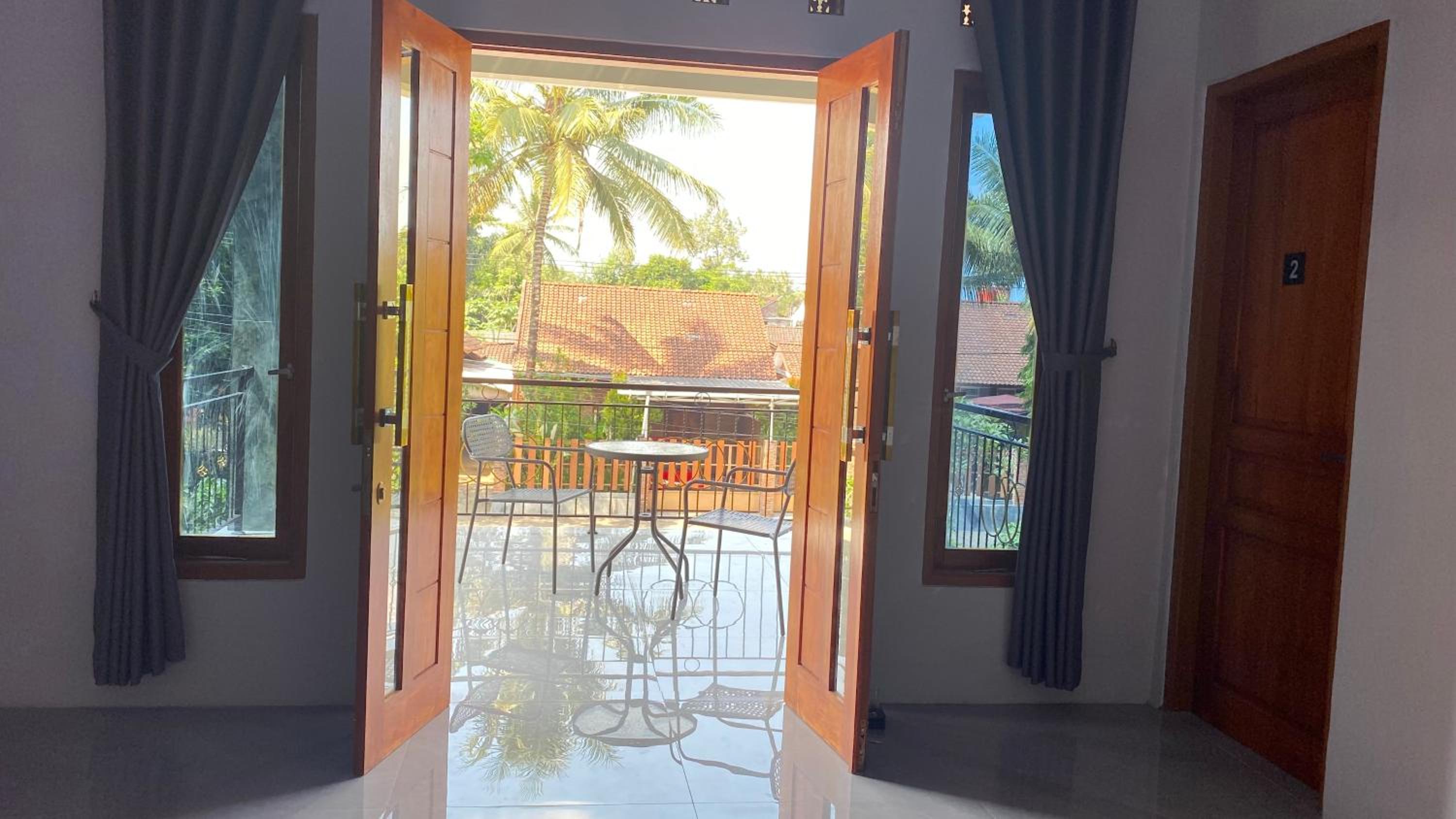 Livina's House view 4