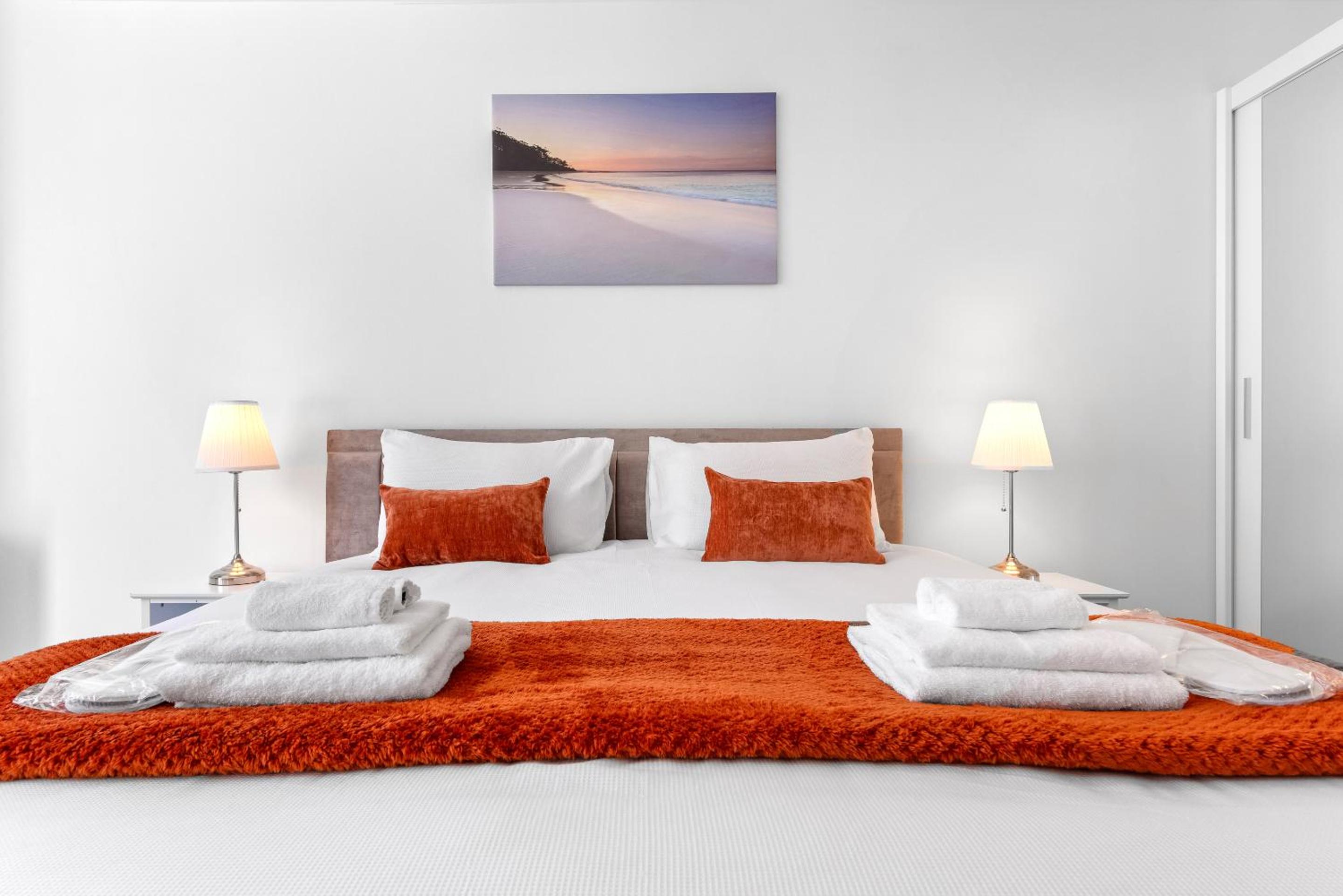 Canary Wharf Apartment