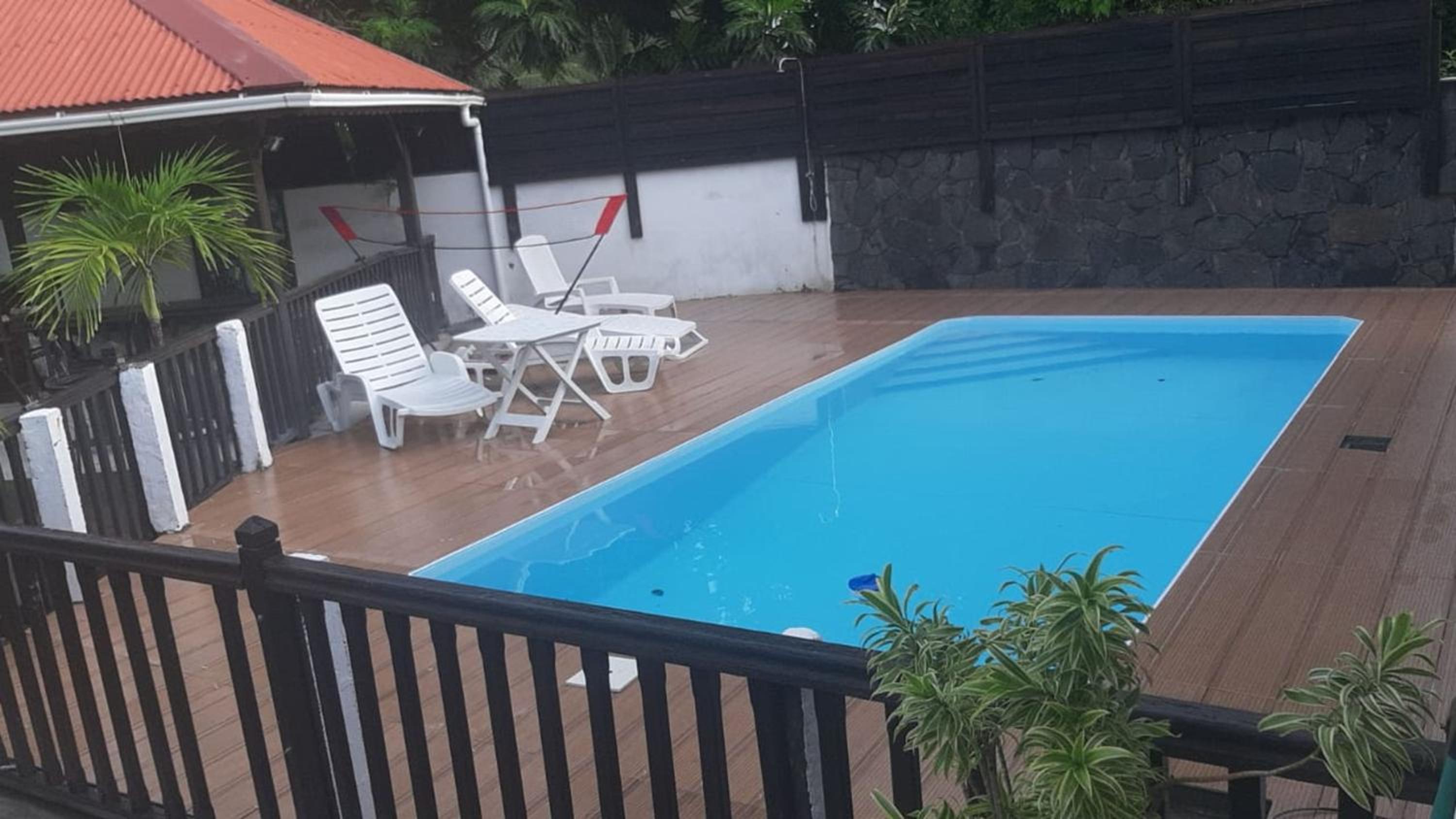 Bungalow charmant au Robert + piscine view 5