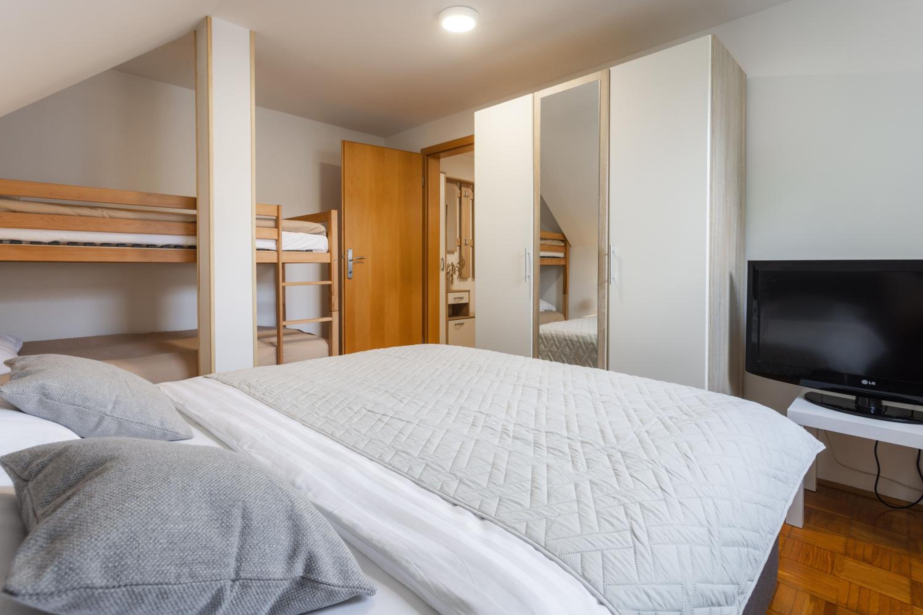 Apartments Leonid