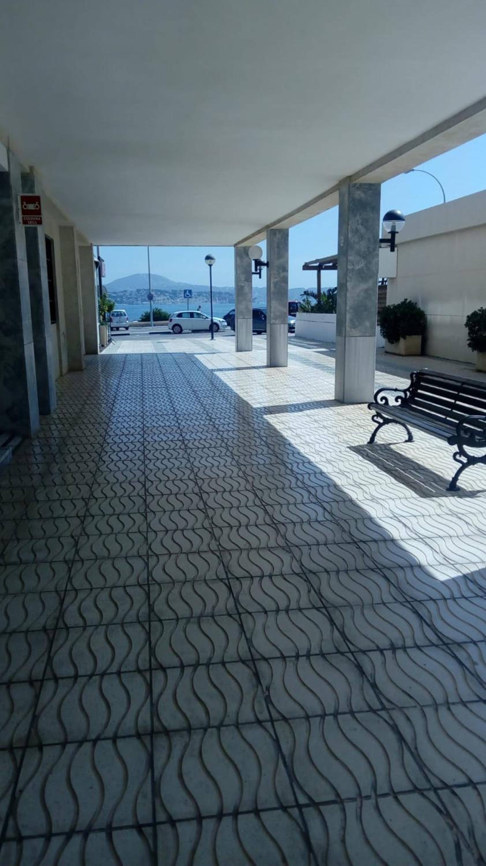 Spacious apartment in Calpe of 100 m² with shared pool! view 3