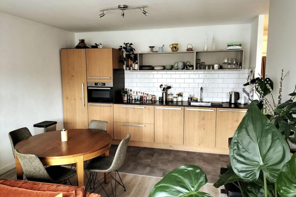 Relaxed apartment In Amsterdam east