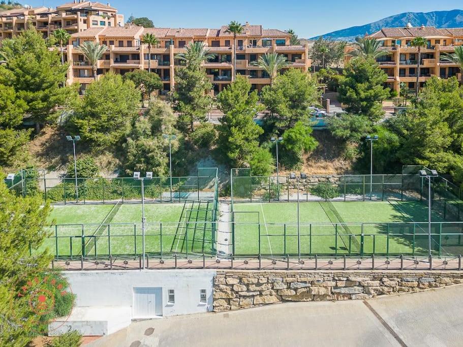 Apartment alongside golf course - TCM view 4